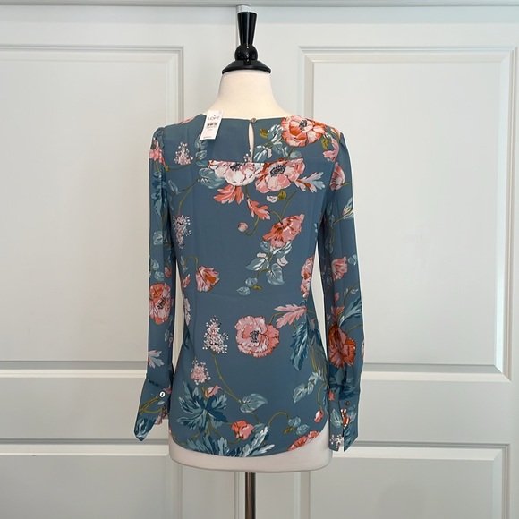 NWT. Ann Taylor LOFT Top. Long Sleeve Blouse. XXS. - Picture 12 of 16